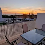 Casa Matias * קוניל דה לה פרונטרה